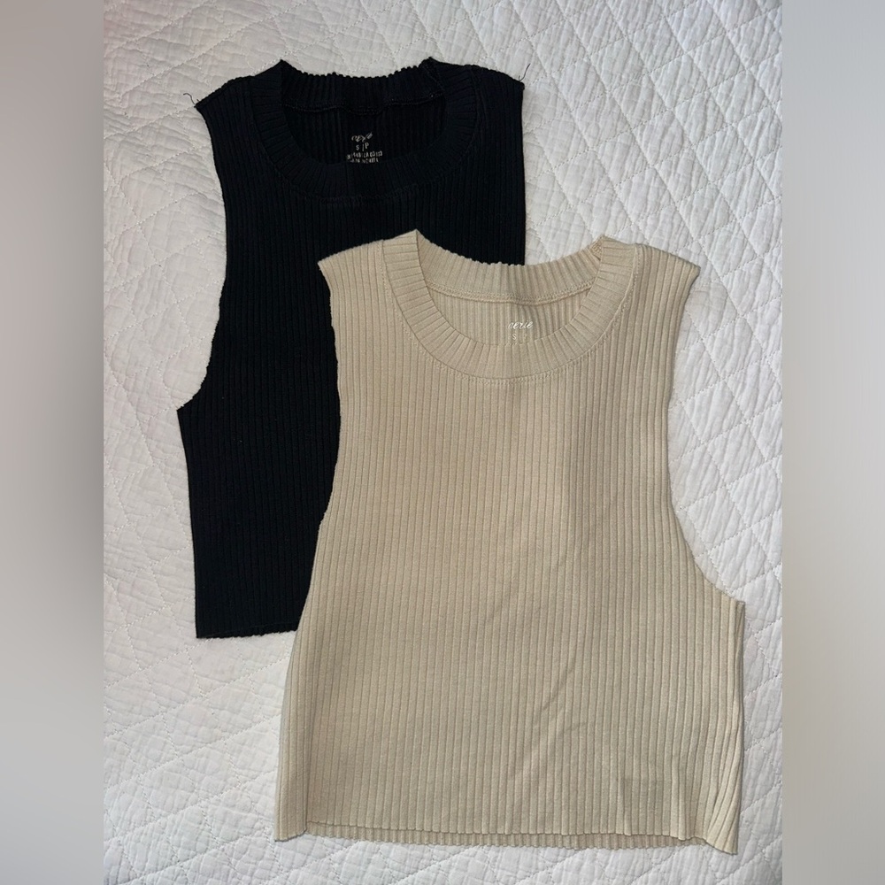 Two Basic Tank Tops - image 1